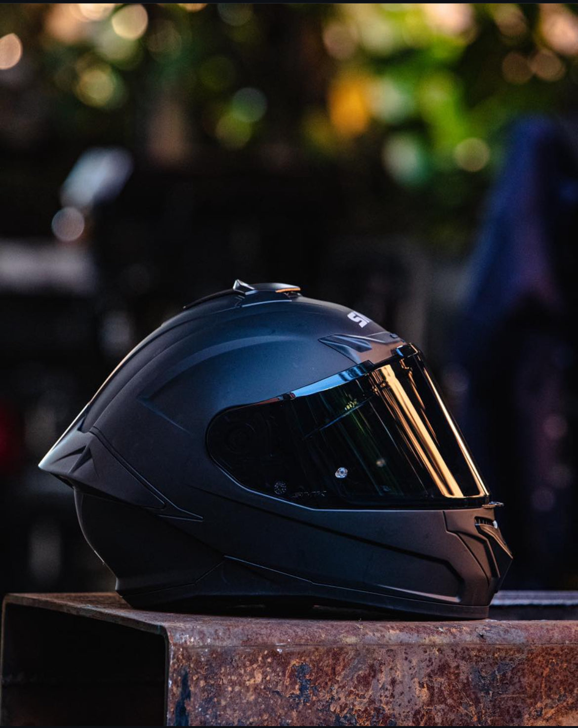 SMK Helmets Typhoon Unicolour Matt Black Dual Visor Full