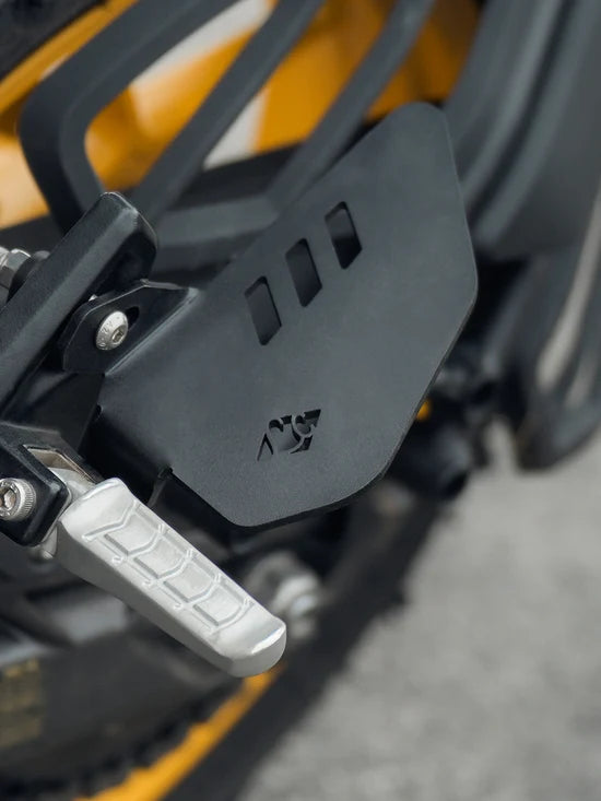 Apache RTR310 Bolter Foot Rest | LEGUNDARY CUSTOMS