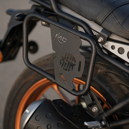 YAMAHA XSR 155 SADDLE STAY WITH PLATE  - MOTOCARE