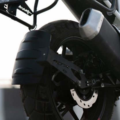 APACHE RTX 300 TYRE HUGGER | MOTOCARE
