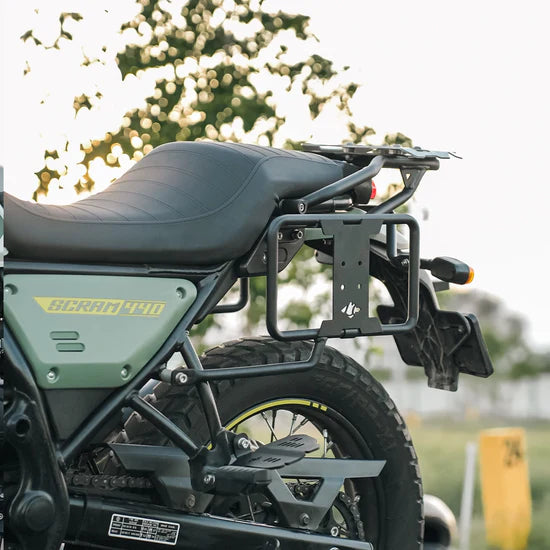 SCRAM 440 ARAGON SADDLE STAY BLACK| LEGUNDARY CUSTOMS