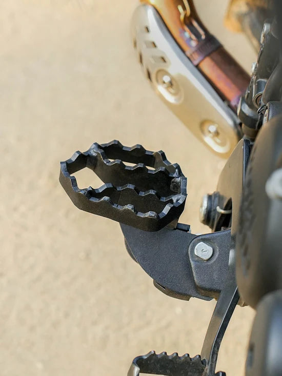 RE Himalayan 450 Rallytrek Footrest | LEGUNDARY CUSTOMS