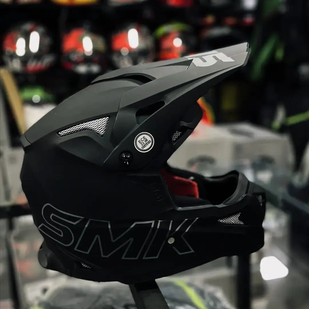 SMK ALLTERRA Off-Road Helmet MATT Black (MA-260) helmet highlight 