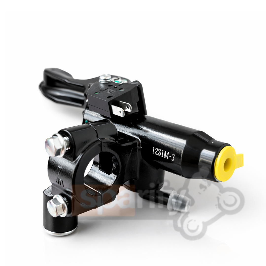 RCB E4+ Master Brake Pump RH ( right hand side ) 15MM BLACK - High-Performance Black Pump with Transparent Tank & Adjustable Lever - 01BP063B