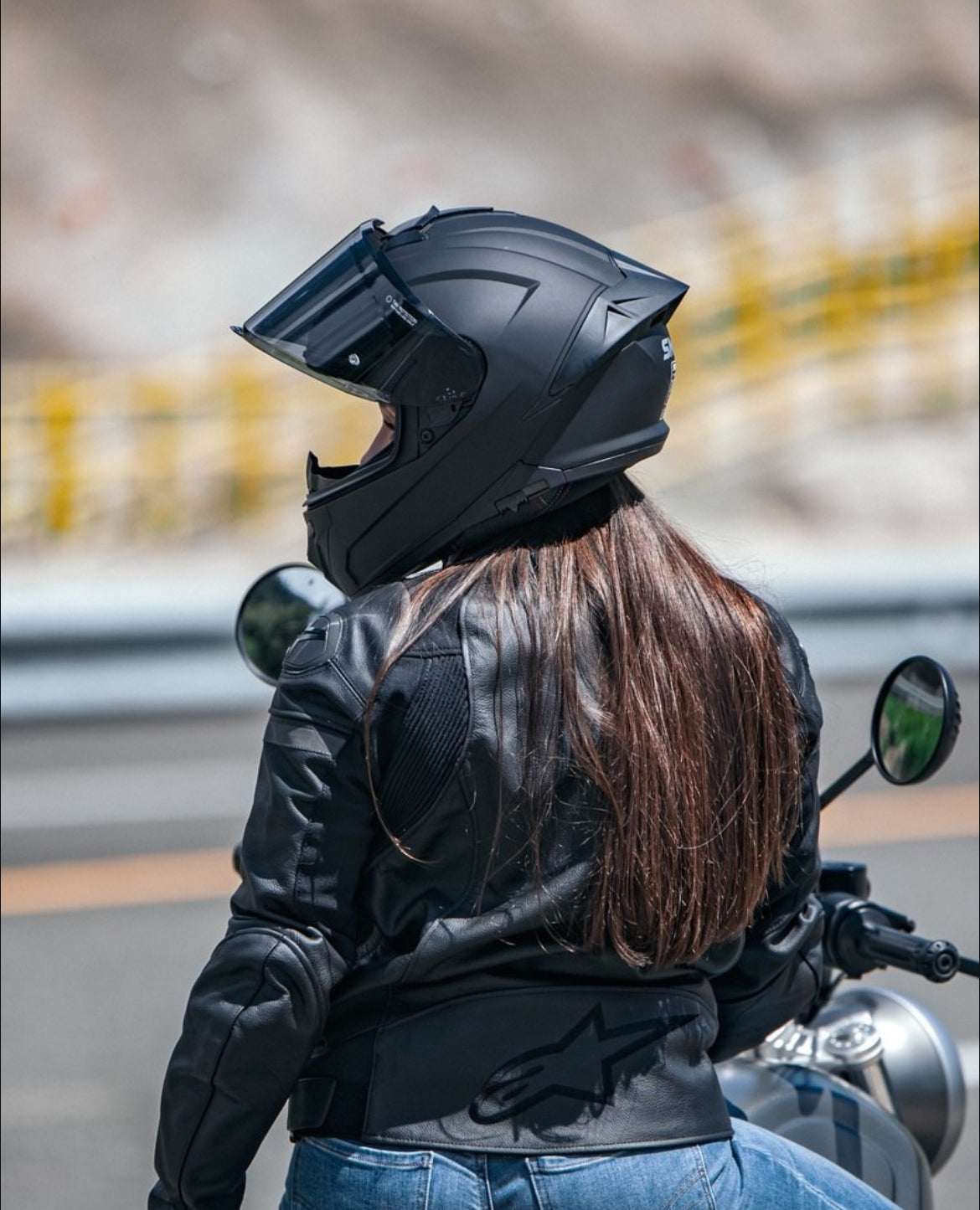 SMK Helmets Typhoon Unicolour Matt Black Dual Visor Full