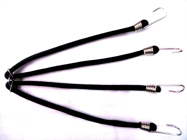 SPIKI | Bungee Cord Tie Down Rope | Stretchable Elastic Bungee Shock Cord | Luggage Tying Rope | with Strong Steel Hooks | For Bike Car Travel Use | 5mm thickness - 5 feet