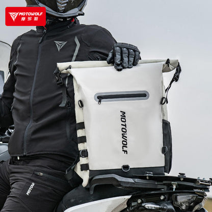 MOTOWOLF MB3 ADV EDITION | 30 litres | Portable nets | Expandable | Waterproof Riding Backpack with Net Bag Hydration Drinking Straw Water Storage Bag - Light green