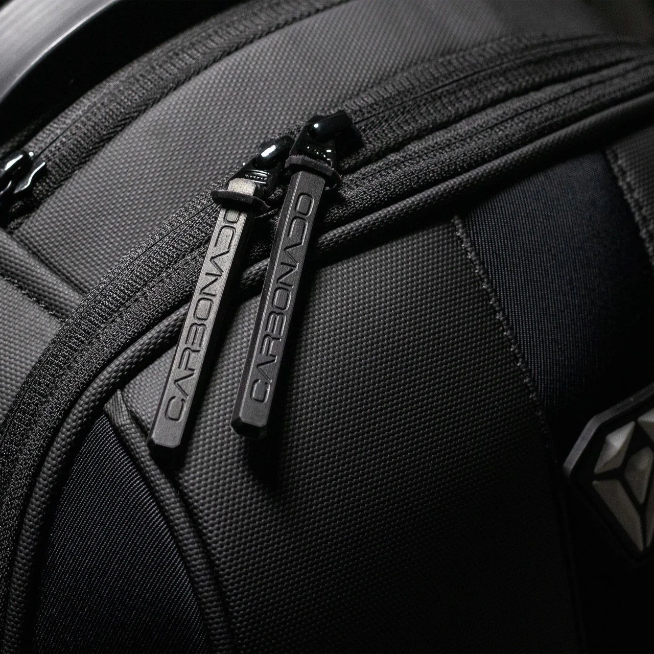 Carbonado Overnighter 30L Unisex Laptop Backpack