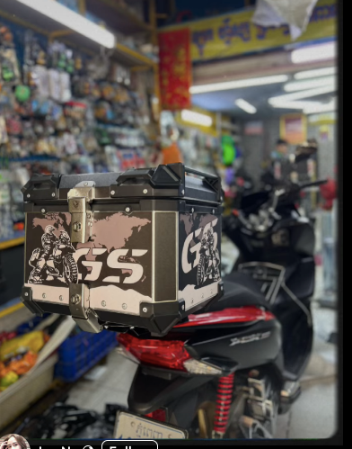 LGP GS TRAVEL 45 litres black and white touring top box with graphics premium