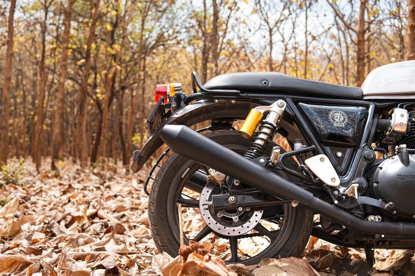 Royal Enfield Continental GT 650 / Interceptor 650 Twins Black Finish - Long Type PoweRage Performance Slip-On Exhaust