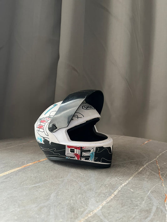 SHOEI YPDOPORA white black red Creative Motorcycle Miniature helmet