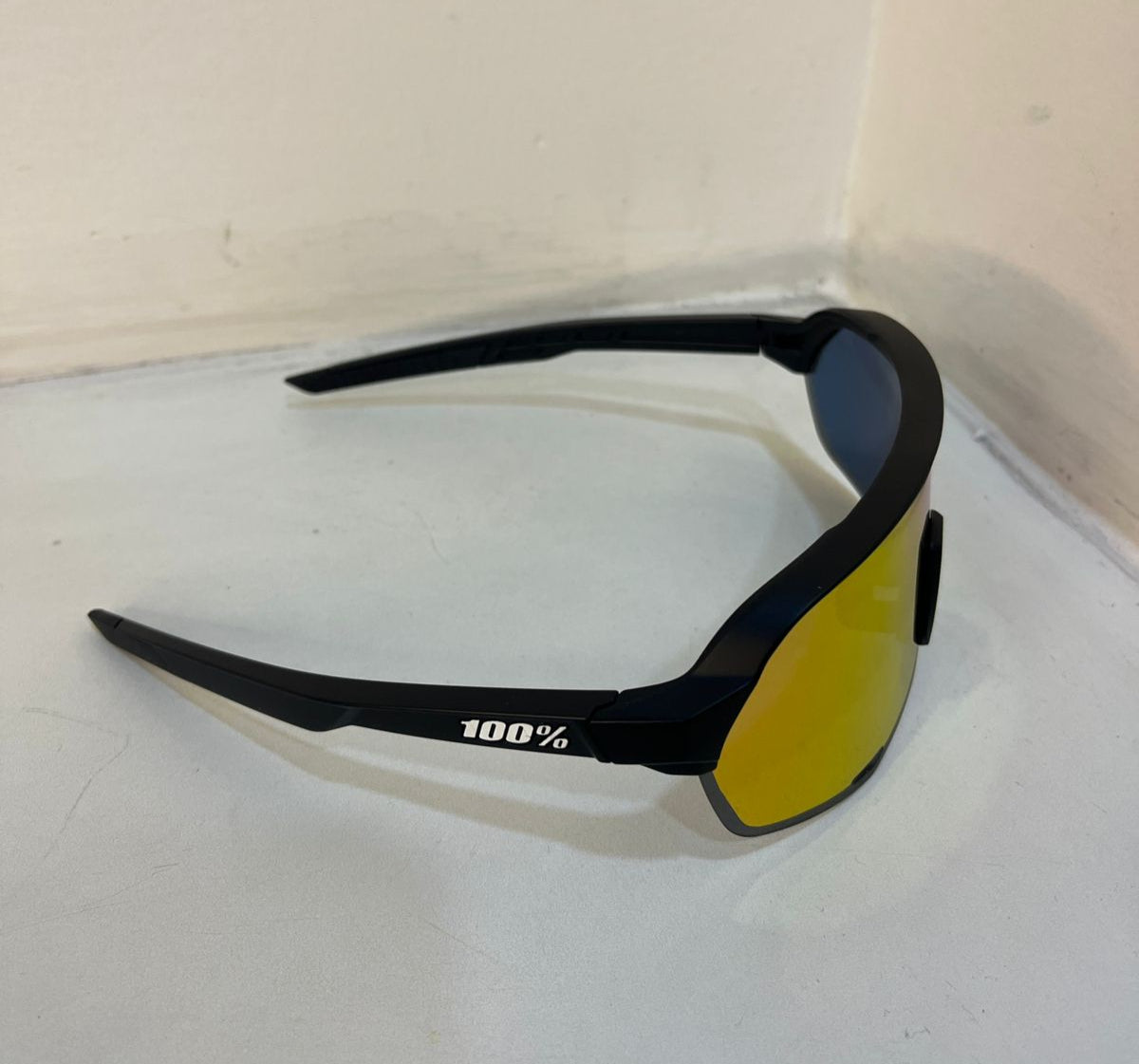 100% Aerocraft performance sunglass - Sport and Cycling Eyewear include Extra 2 Lens (Shades Red) - 1 YEAR WARRANTY