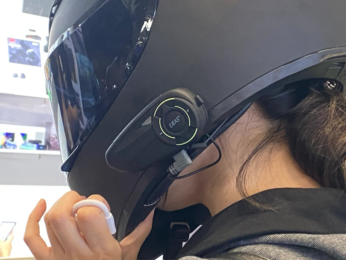 EJEAS Q8_Motorcycle Mesh Intercom, 6 Riders Group Talking at The Same Time - 1 year warranty