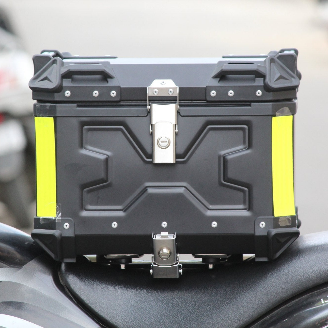 LGP Premium ( Double X V2 )Aluminium Top Box 45L - BLACK ( COMPATIBLE FOR ALL MOTORCYCLE ) - 1 YEAR WARRANTY