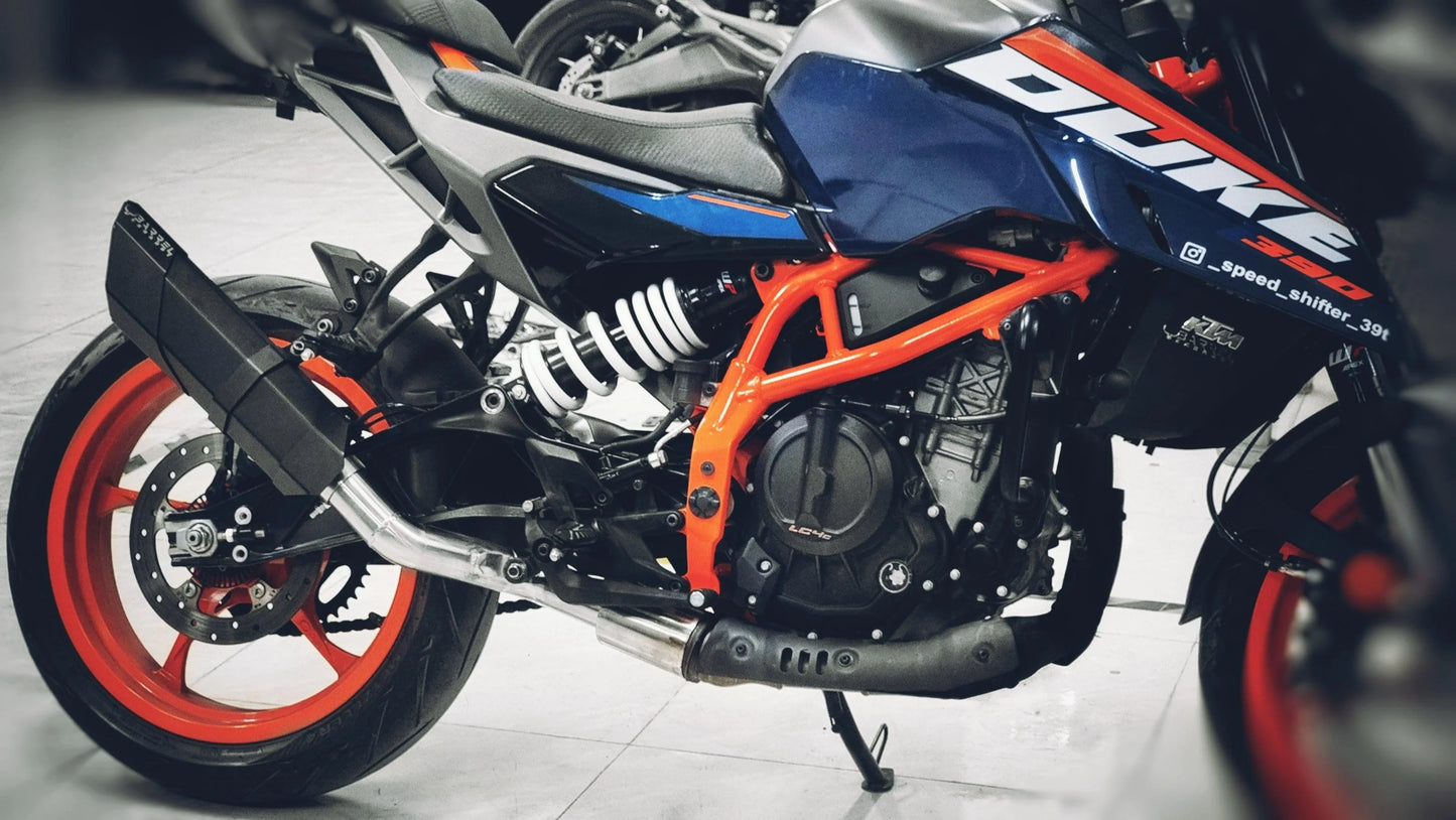KTM Duke Gen 3 250 & 390 Rogue 2.0 with bend pipe | BLACK | RUSTFREE | 1 Year warranty - BARREL EXHAUST
